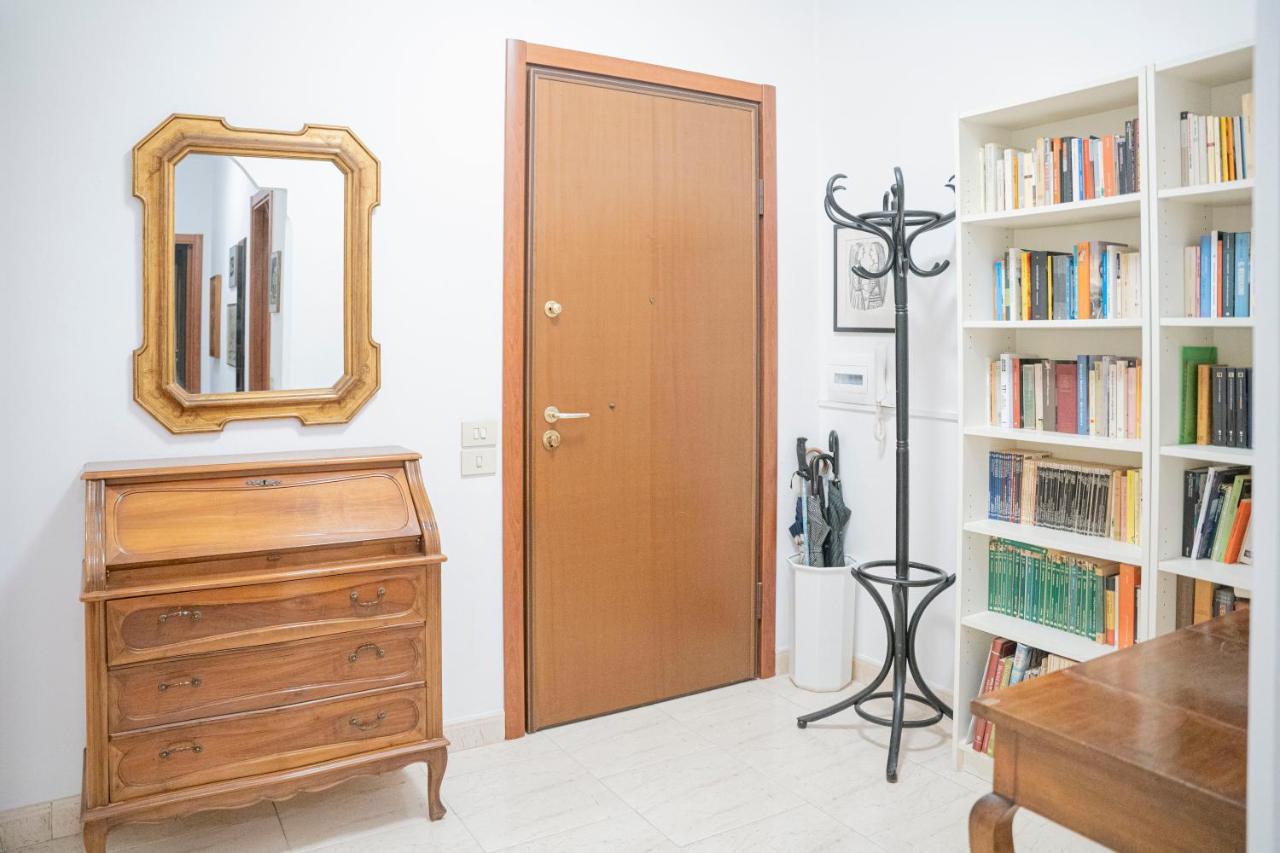 076 - Casa La Libreria, Centro Citta Di Chiavari, 500 Metri Da Mare E Spiagge - 2 Camere Da Letto מראה חיצוני תמונה